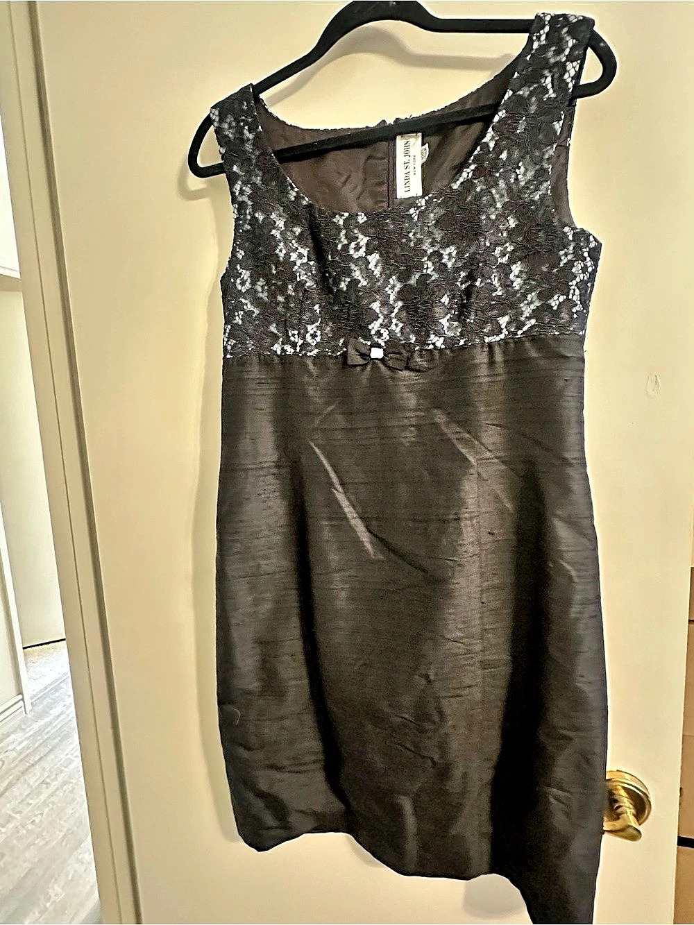 Linda St John Floral Lace Mini Dress Size XS